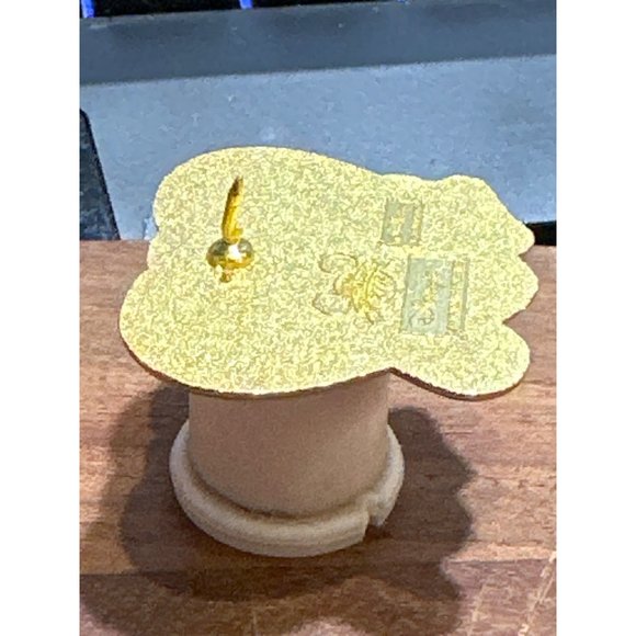 Aladdin Jasmine Disney Pin Mickey Trading Pin Cast Member Exclusive Authentic - Picture 4 of 5